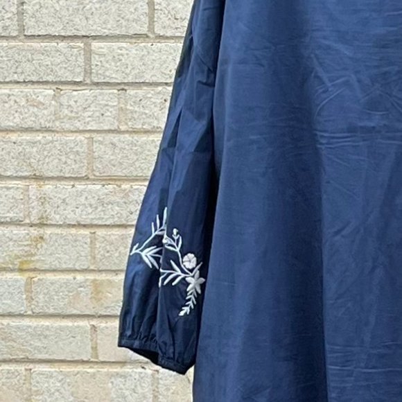 CeCe Cold Shoulder Floral Embroidered Shift Dress Blue Size 14 NWOT - Picture 3 of 5